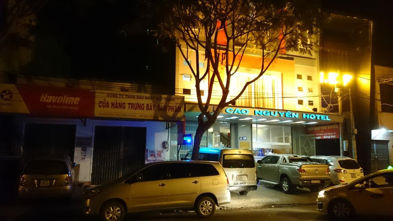 Cao Nguyen Hotel Pleiku Bagian luar foto