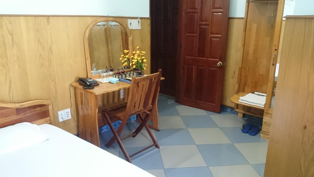 Cao Nguyen Hotel Pleiku Bagian luar foto